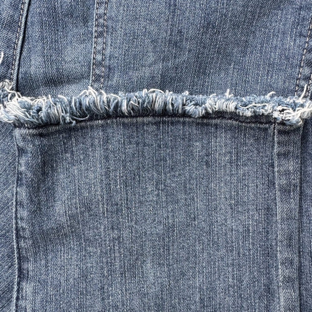 Wit & Wisdom Classic Ankle Jeans in Blue - Picture 10 of 13